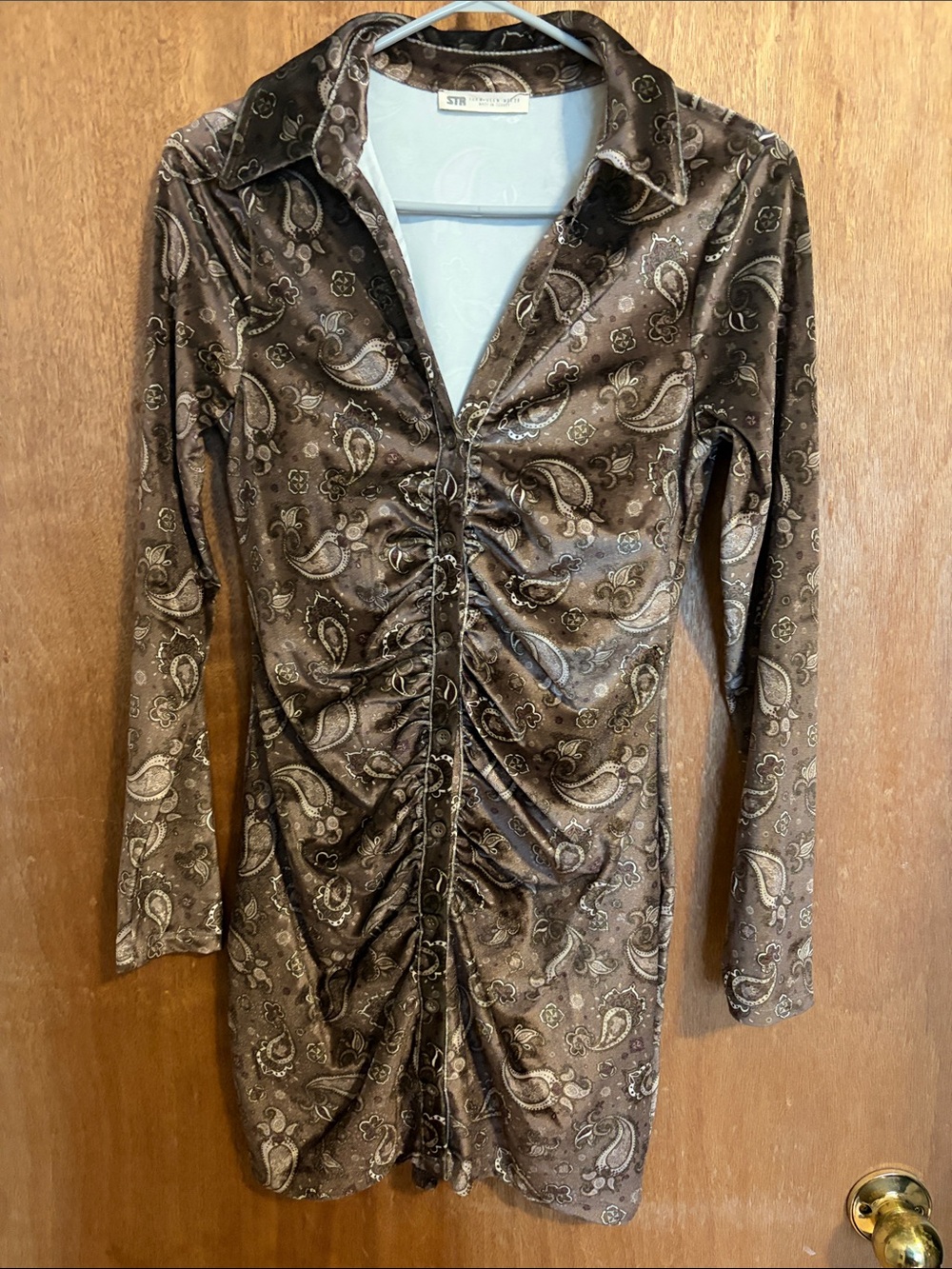 stradivarius Brown Paisley Ruched Long-Sleeve Dress